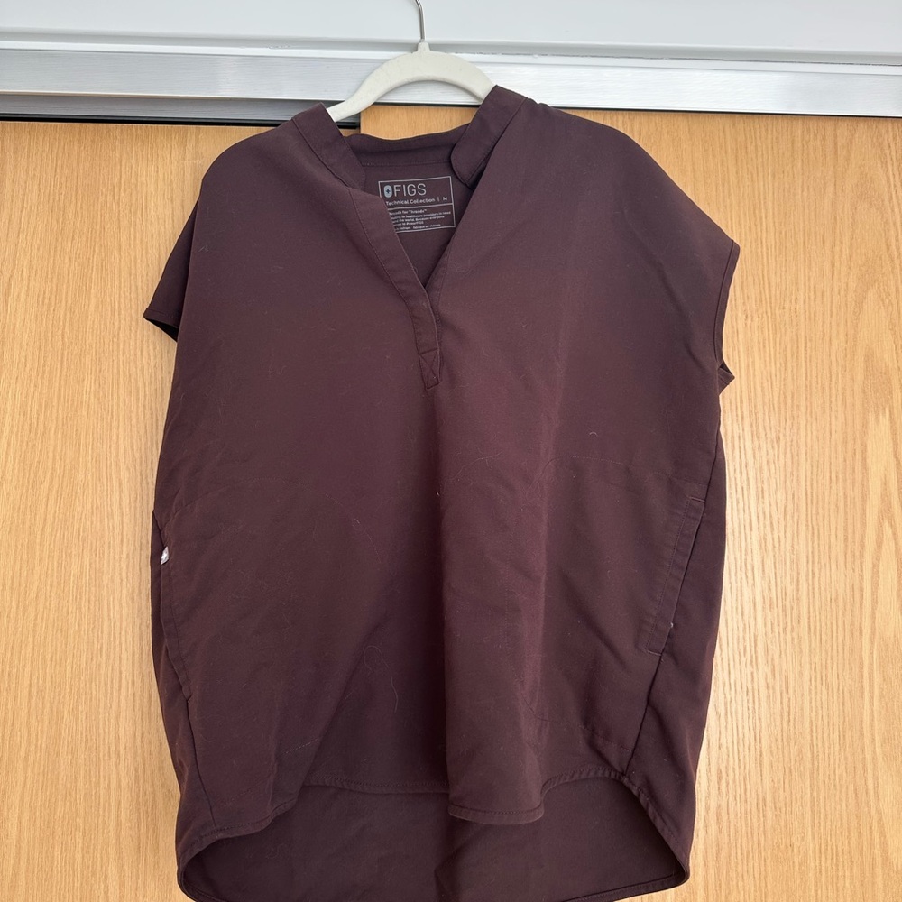 Figs Espresso Rafaela Oversized Scrub Top